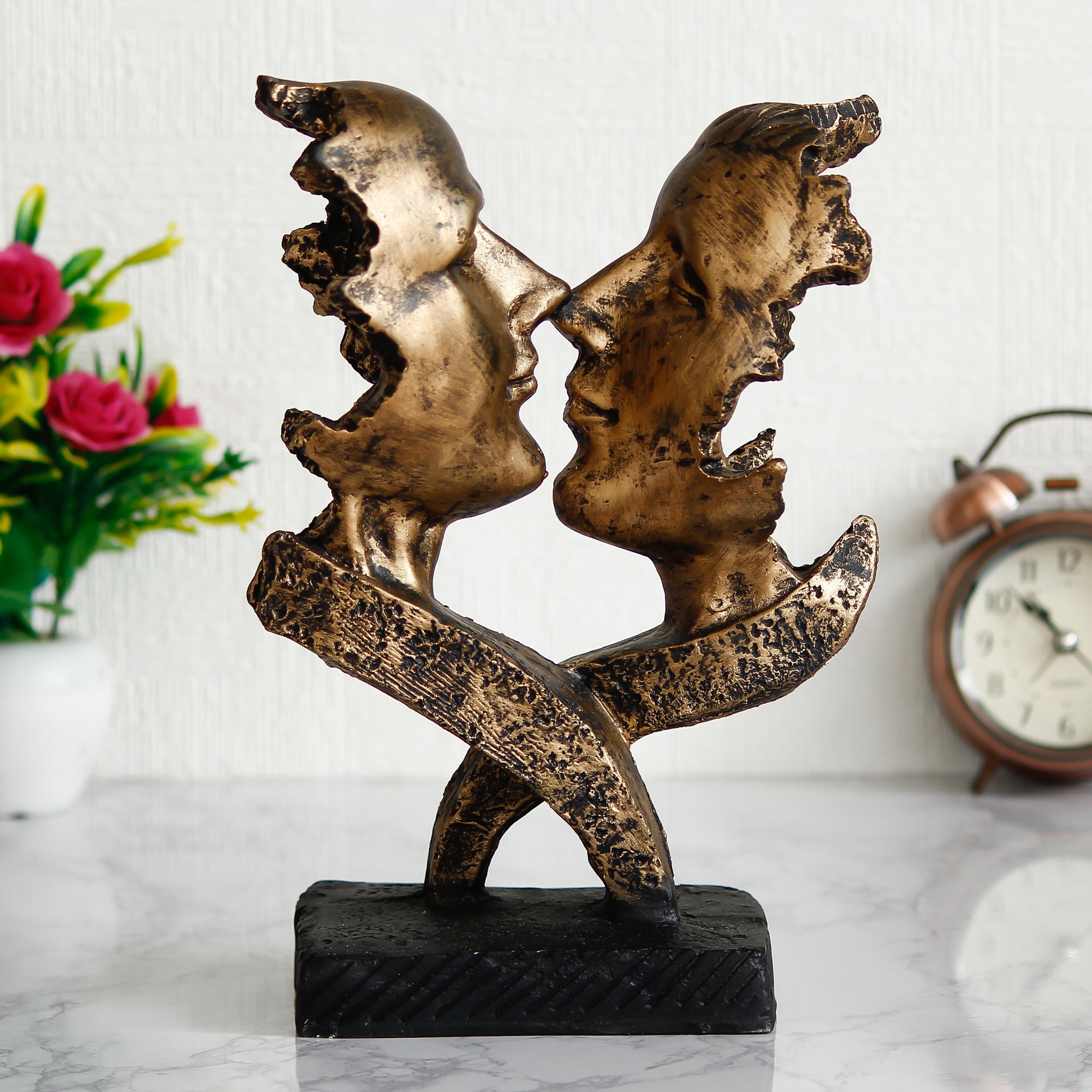 Golden Polyresin Antique Finish Half Face Woman and Man Kissing Each Other Handcrafted Decorative Couple Showpiece 1