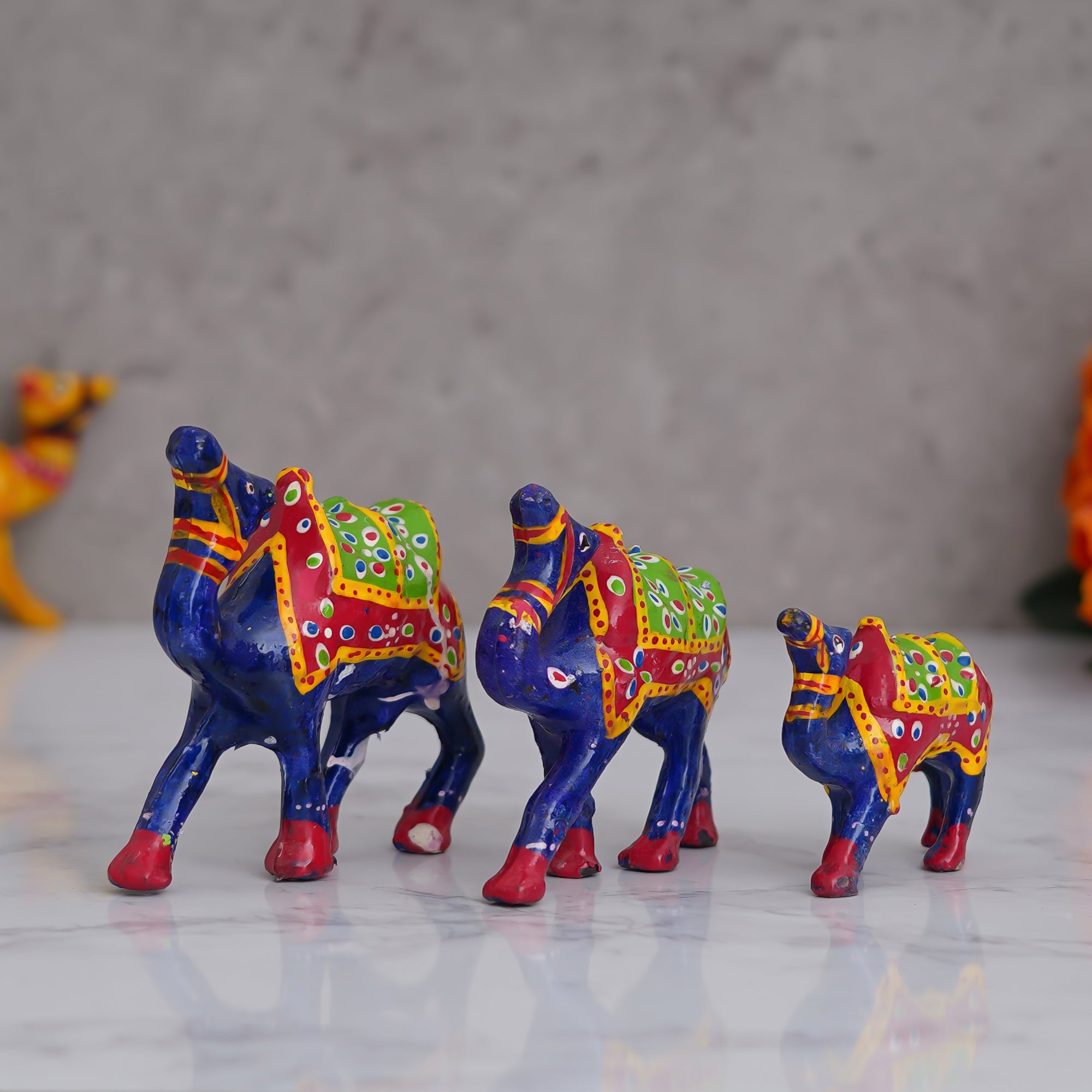 Set of 3 Designer Camel Showpiece Animal Figurines- Multicolor 5