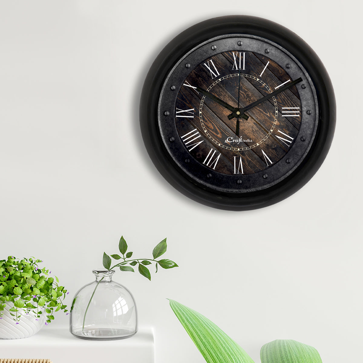 Rustic Wood And Iron Round Shape Analog Designer Wall Clock 2