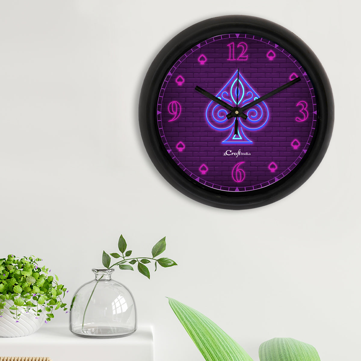 "Heart Playing Card" Designer Round Analog Black Wall Clock 2