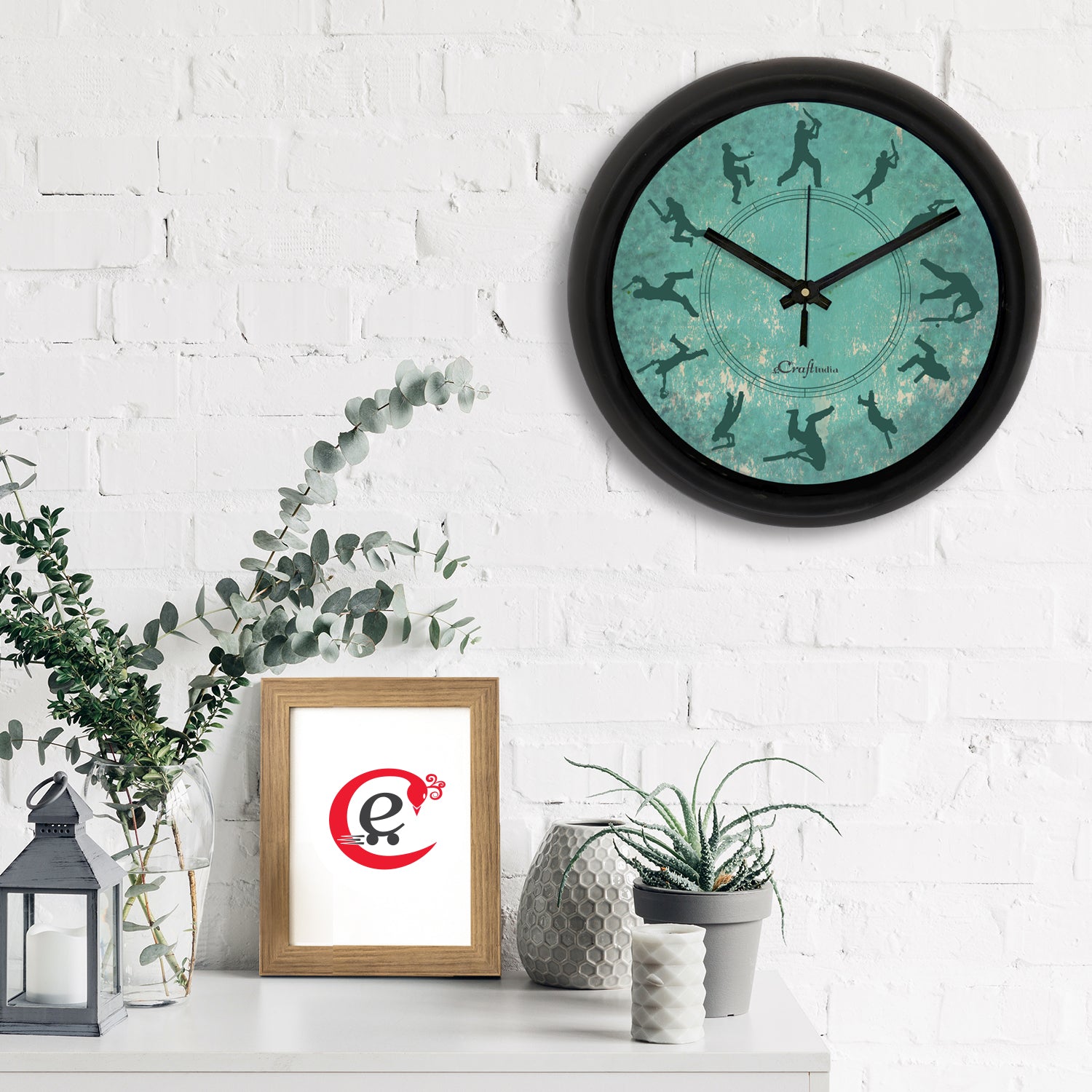 "Cricket Theme" Designer Round Analog Black Wall Clock 1