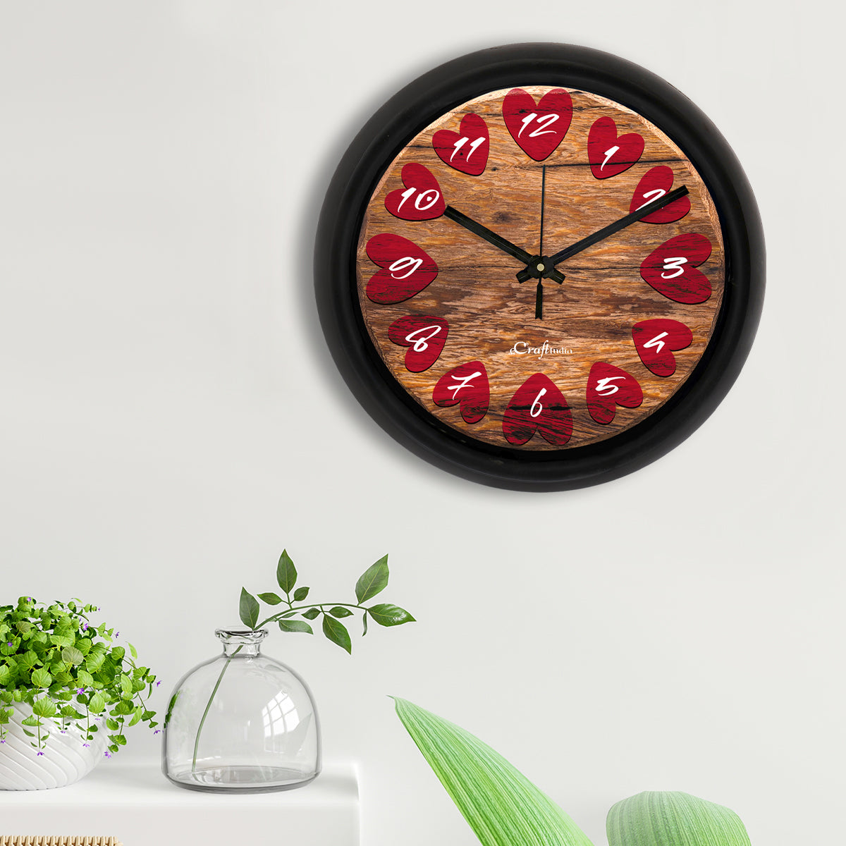 Numbers In Love Hearts Theme Round Shape Analog Designer Wall Clock 2
