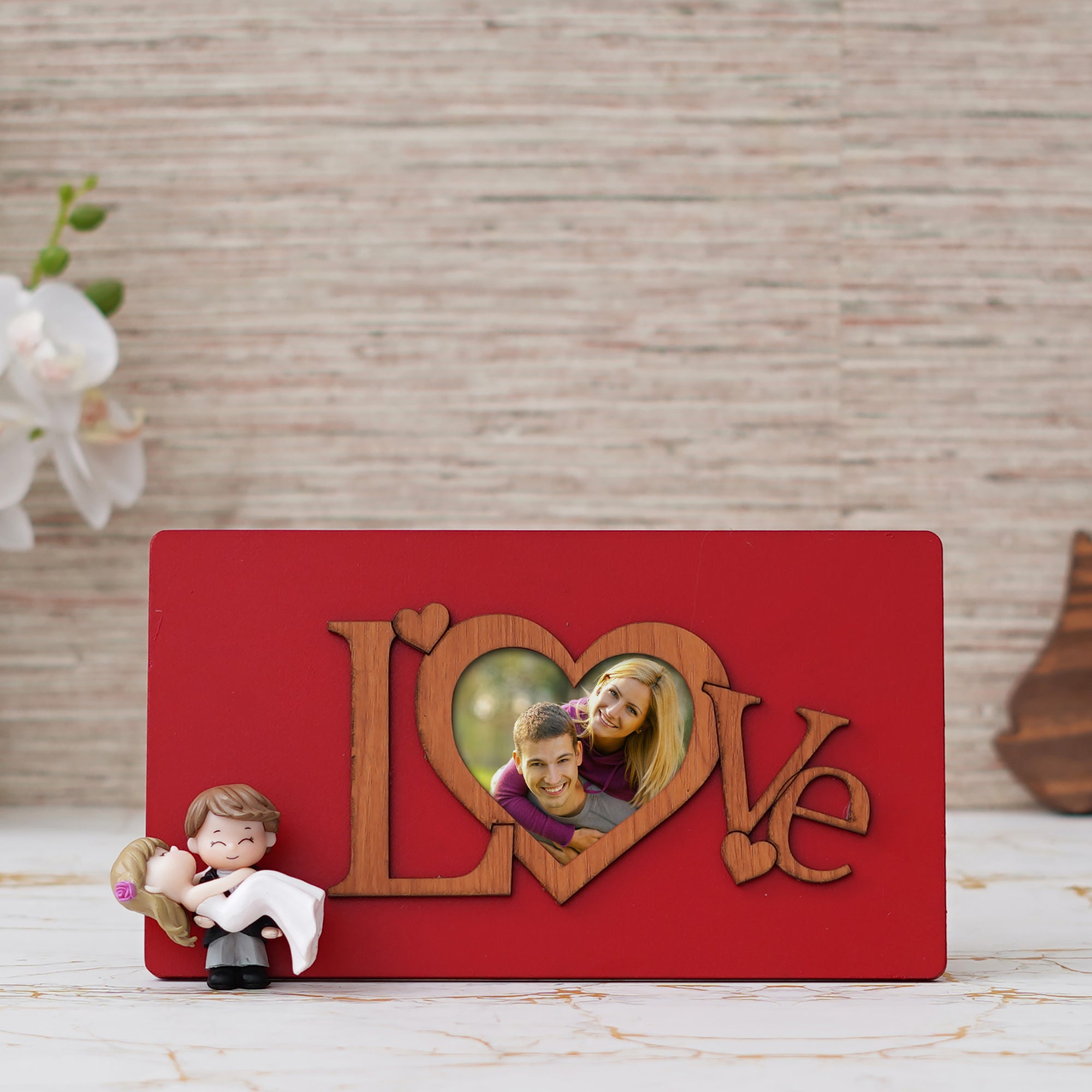 Valentine Combo of "Love" Wooden Photo Frame With Red Stand, Bride Kissing Groom Romantic Polyresin Decorative Showpiece