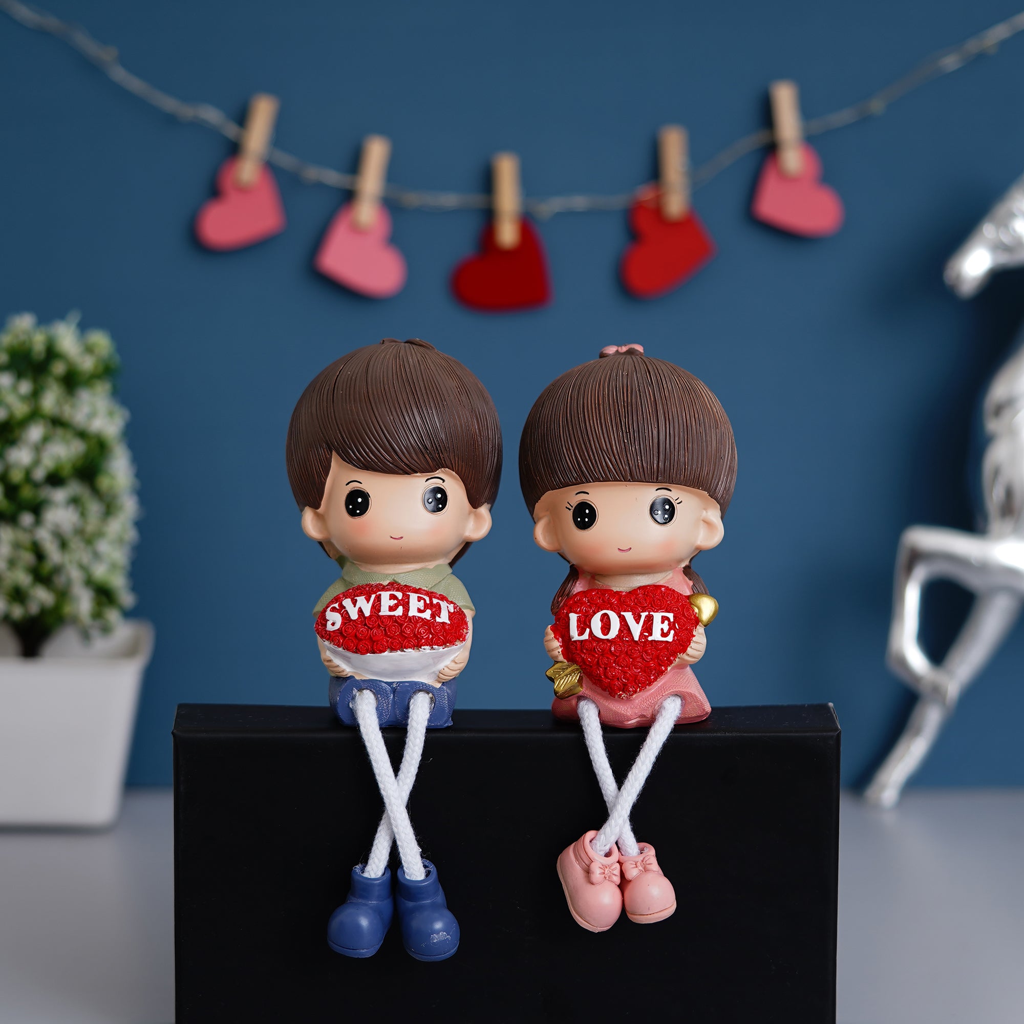 Colorful Sweet Love Girl & Boy Couple Statue 1